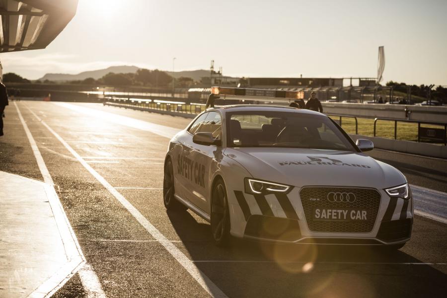  Audi RS5 Coupe Safety Car 2012 года  (фото 1 из 1)